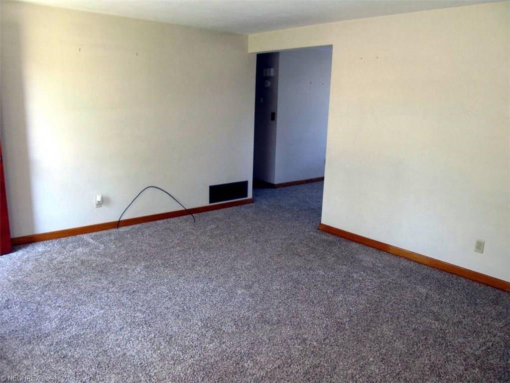 For Sale: 118 Schilling St Marietta, OH 45750