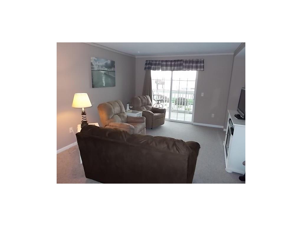 721 Lilac Dr