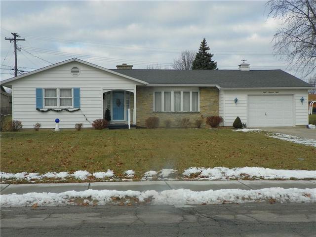 208 W South St
