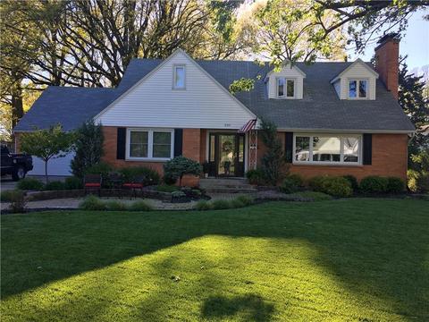 200 Primrose Pl