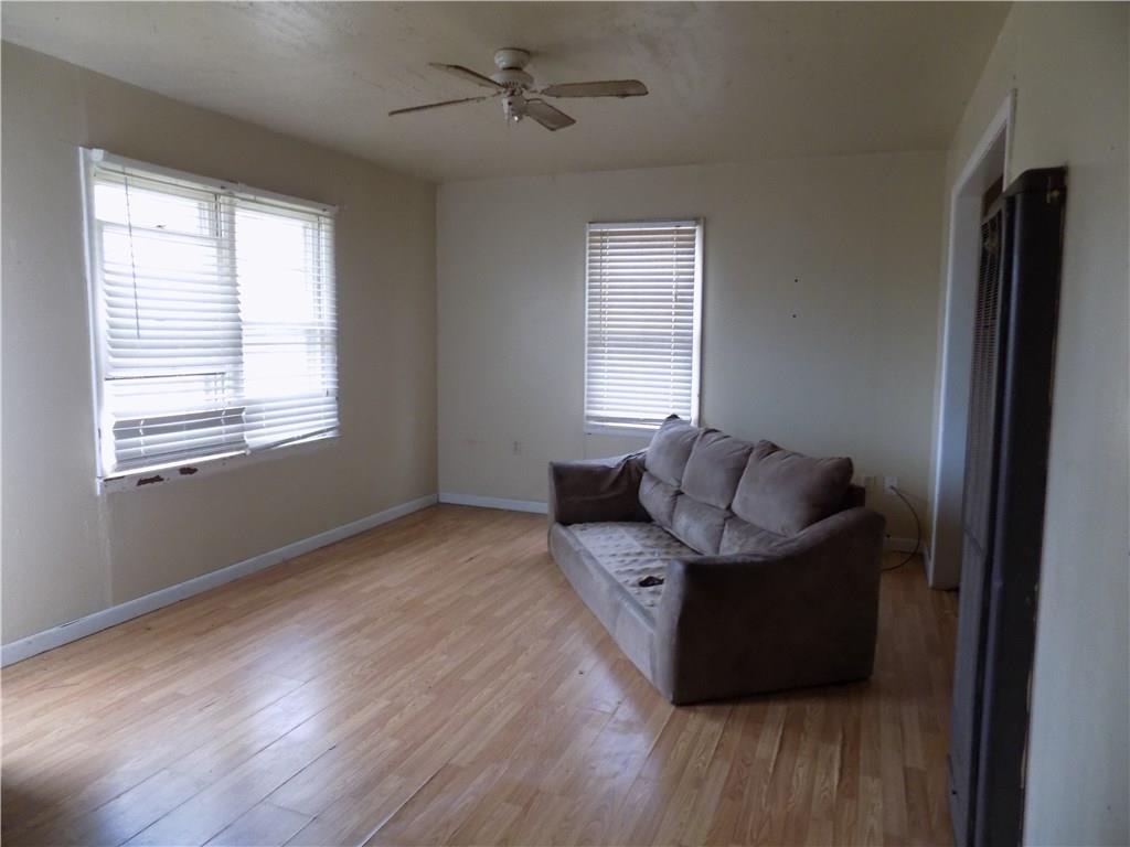 1037 SE 7th St