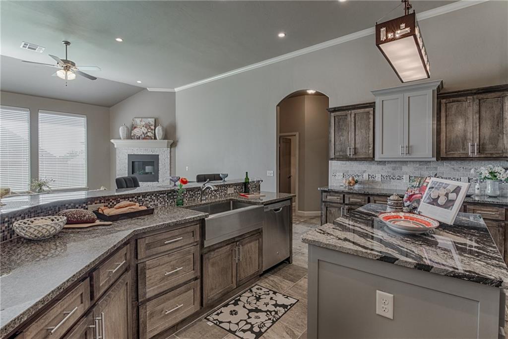 For Sale: 19912 Coverton Way Edmond, OK 73012