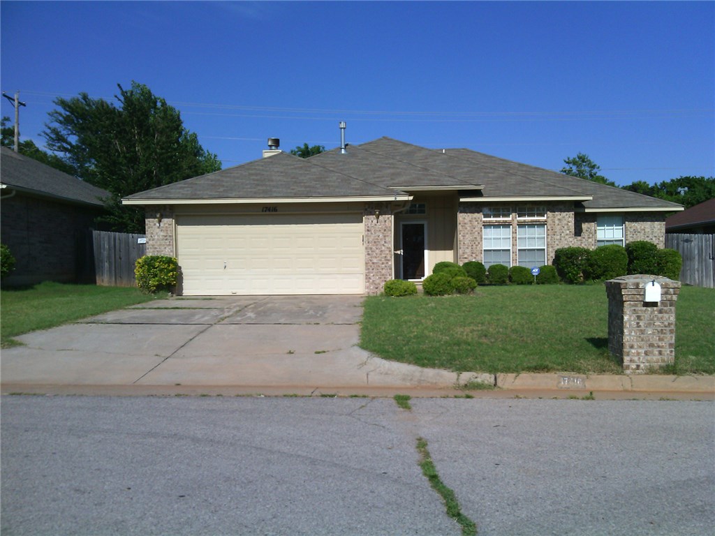 For Sale: 17416 Valley Crst Edmond, OK 73012