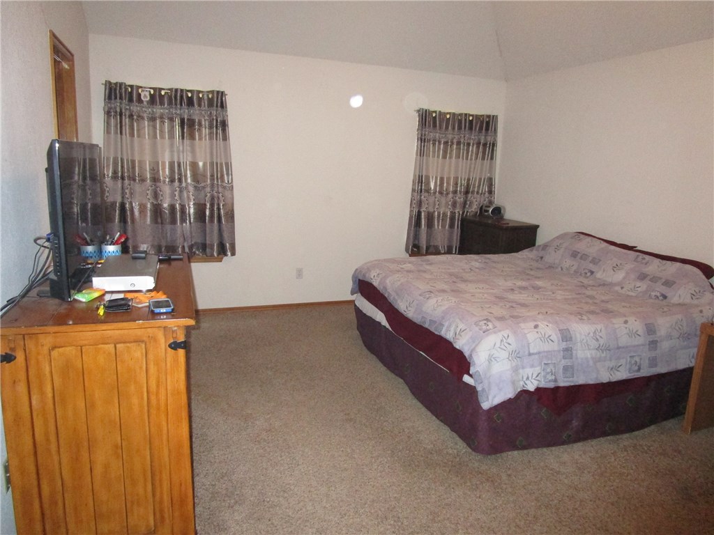 For Sale: 17416 Valley Crst Edmond, OK 73012