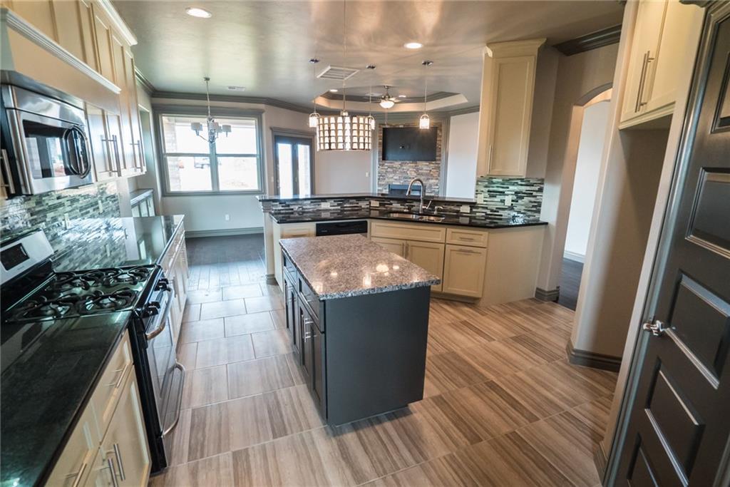 15809 Rockwell Park Ln