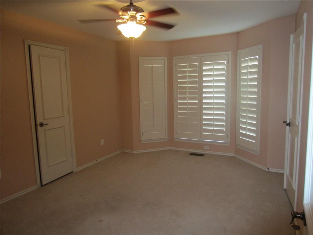 2112 NW 158th