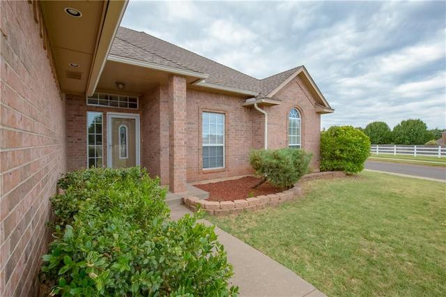 1725 Fairmont Ln