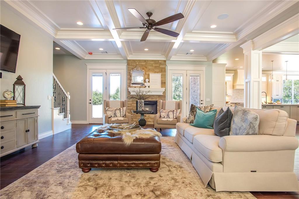 4221 Oakdale Forest Rd