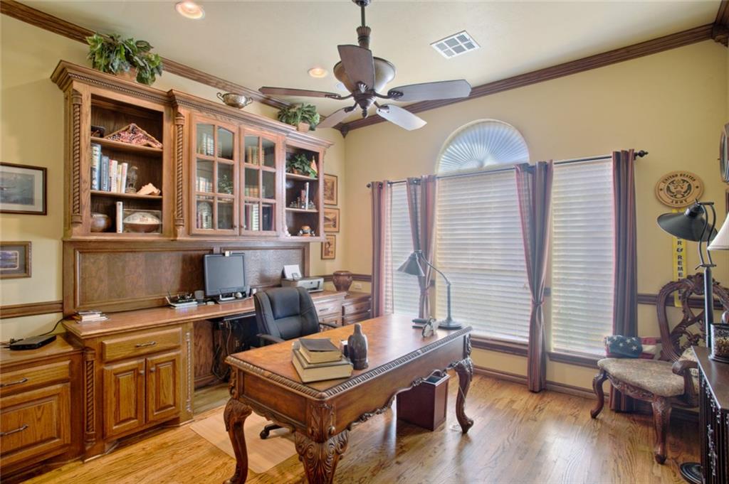 14220 E Reno