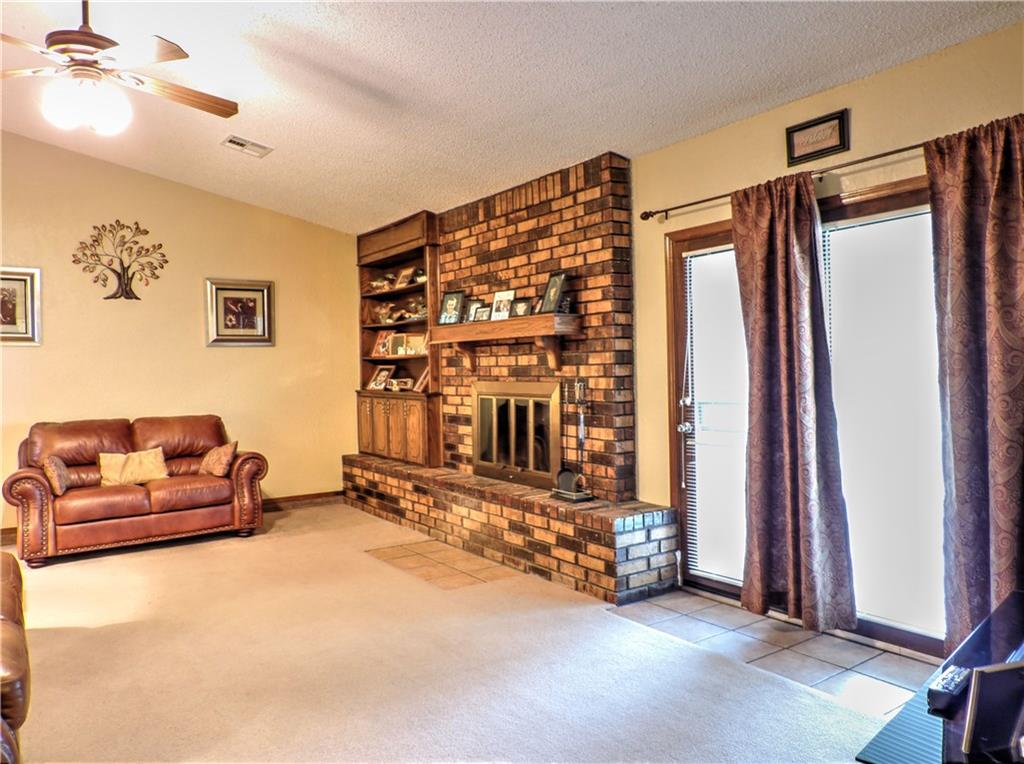 15355 Falcon Way Choctaw, OK 73020