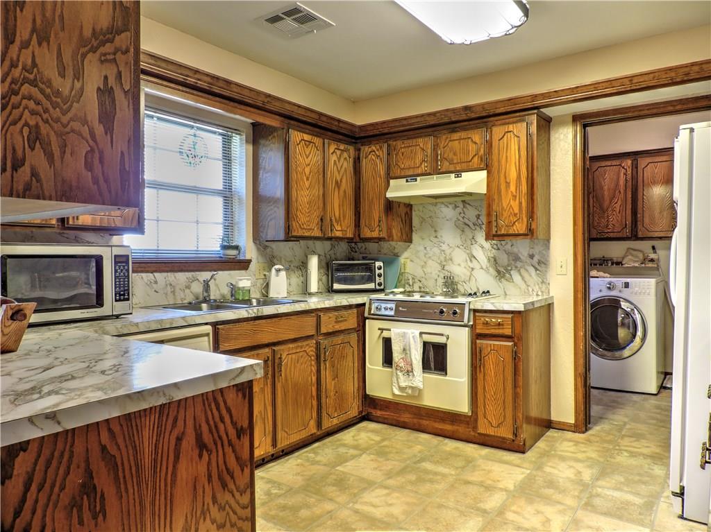 15355 Falcon Way Choctaw, OK 73020