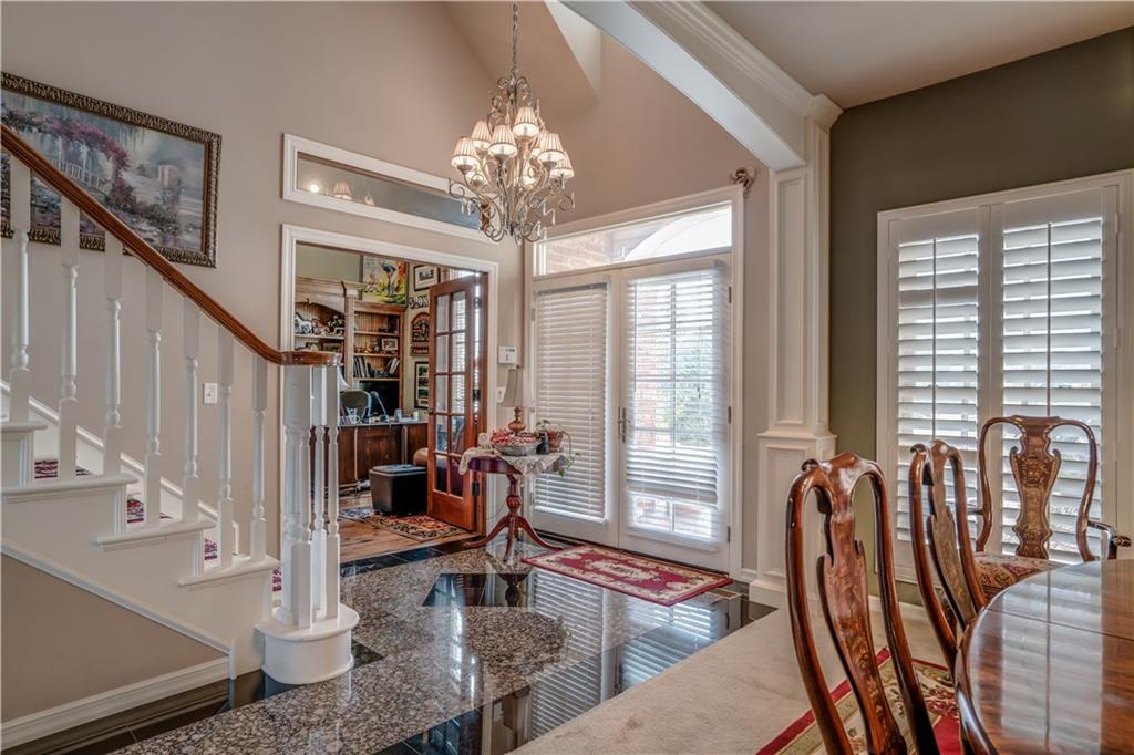 901 Shady Glen Cir