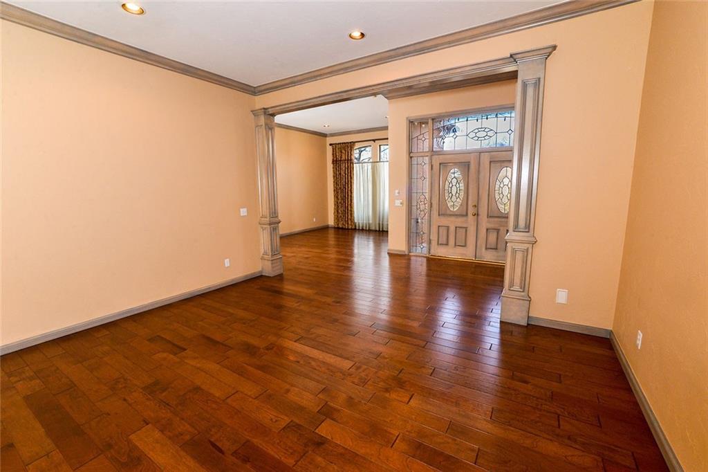 2618 E Pawnee Xing