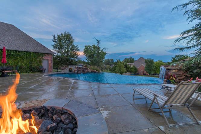 6016 Smoky Hill Trl