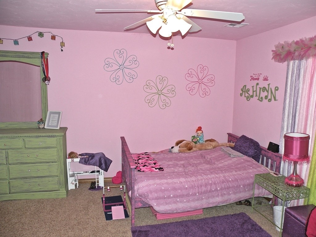 2352 Bradford Ln