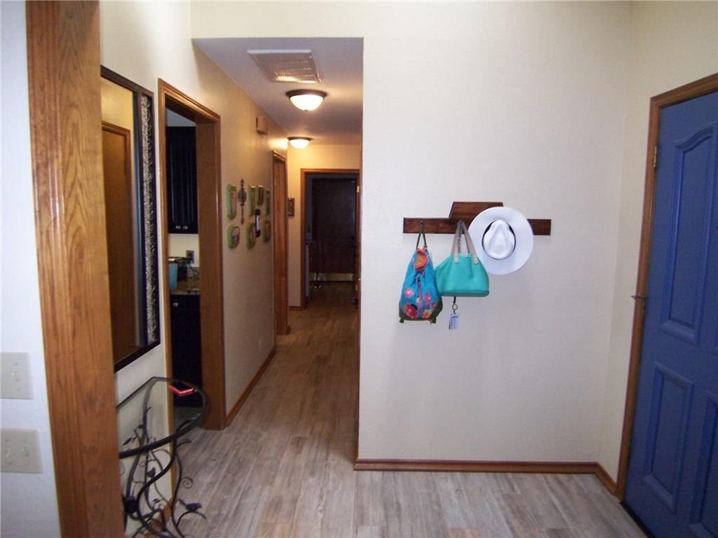 2002 Barrington Dr
