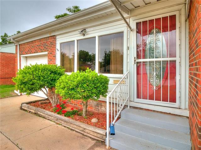 1717 Hazelwood Dr