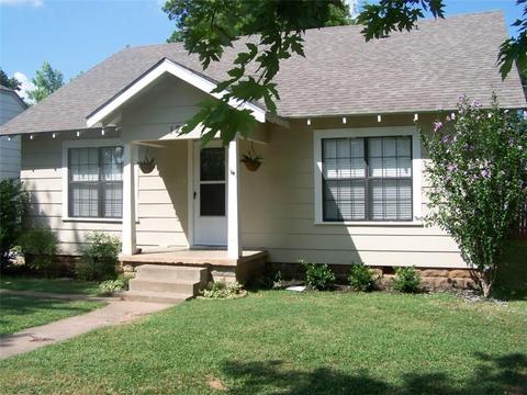 810 N Oak