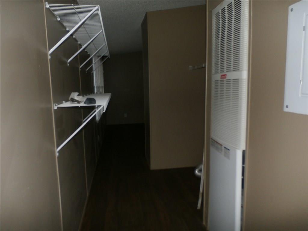 974 Castlebury Mansion