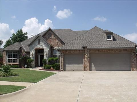 800 Justin Dr