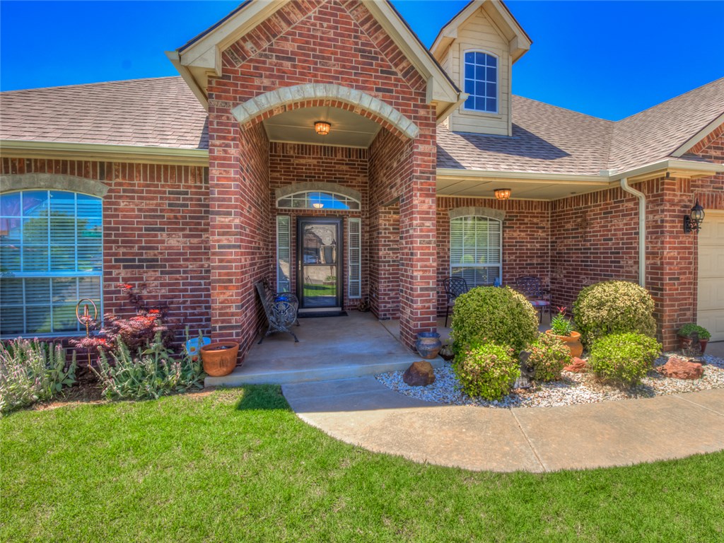 For Sale: 13801 Korbyn Dr Yukon, OK 73099