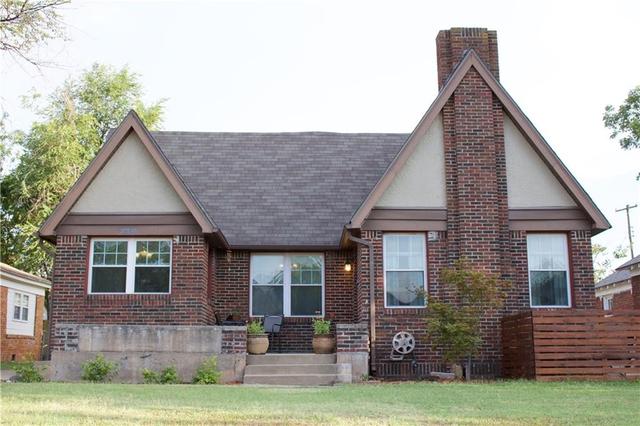 2105 NW 17th St
