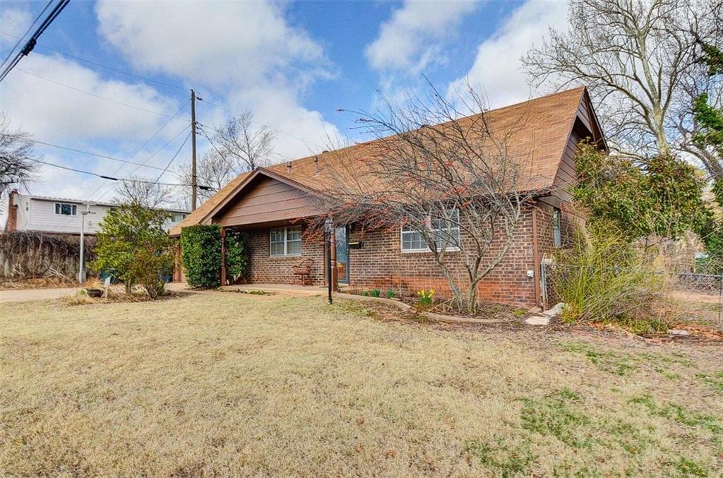 823 Harold Dr
