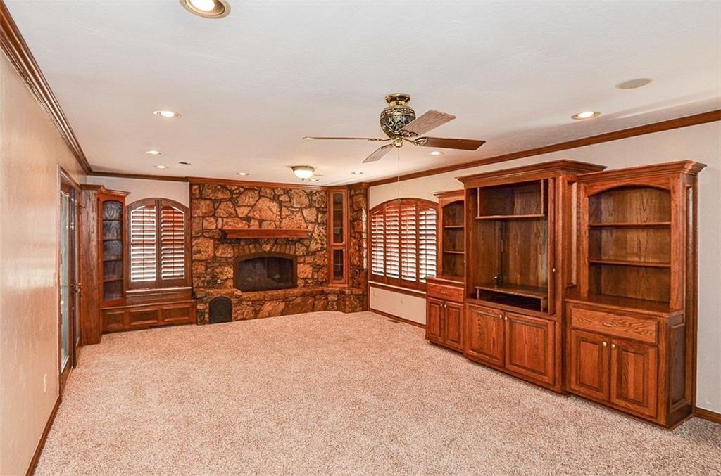 823 Harold Dr