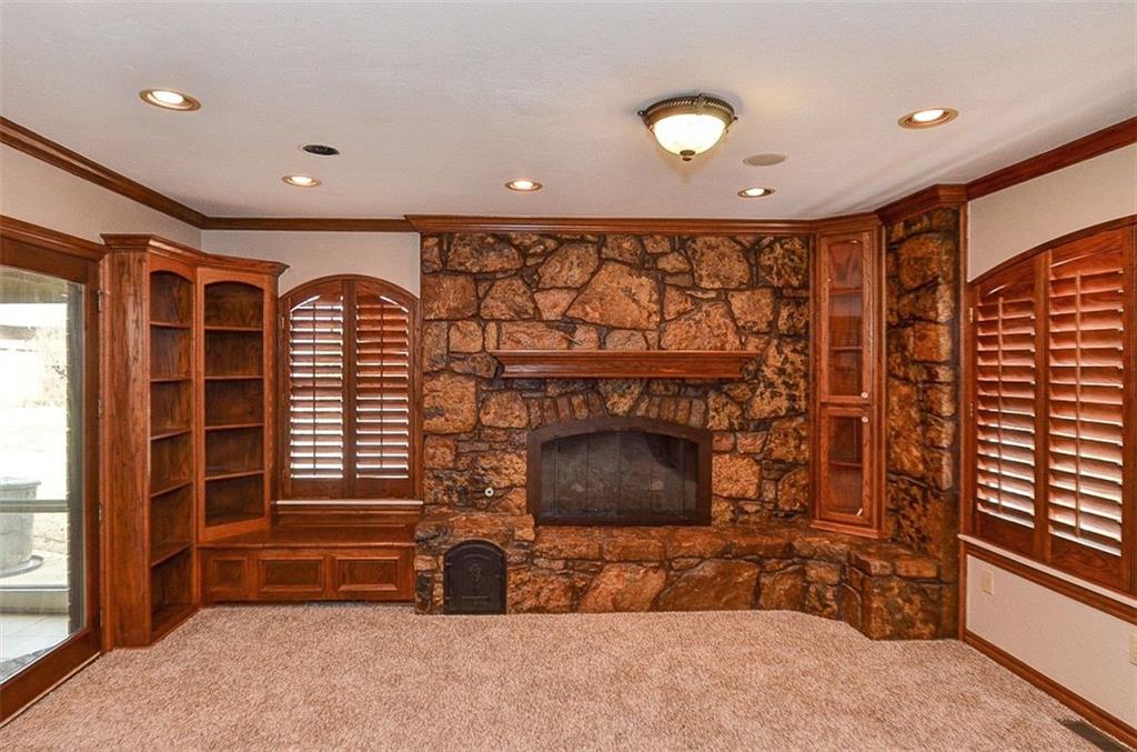 823 Harold Dr
