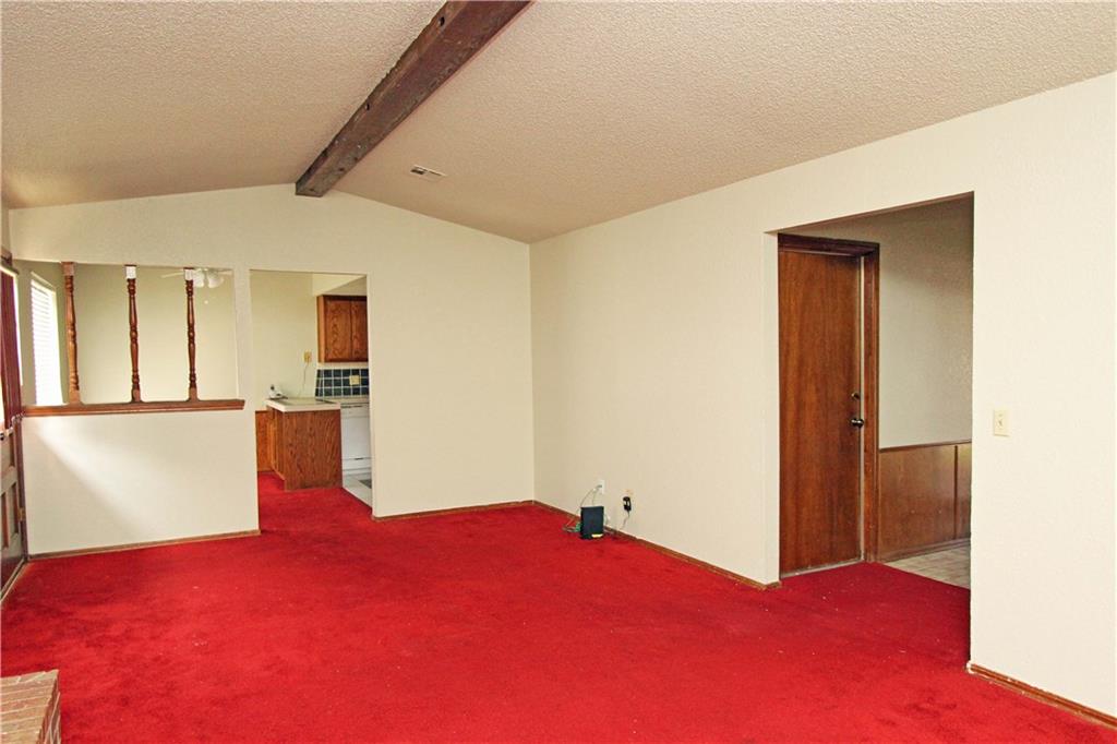 1124 Oak Hill Dr