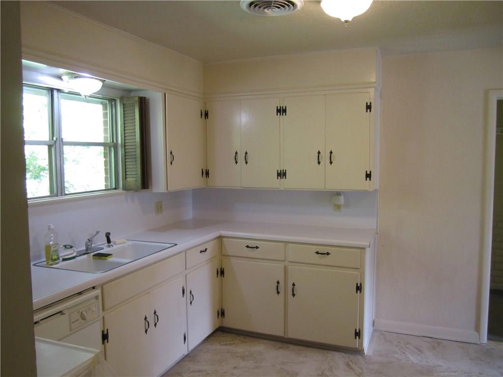 4400 Hemingway Dr #270