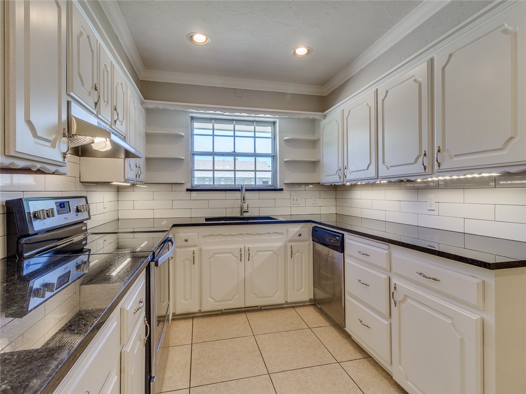 4616 NW 33rd Dr Oklahoma City, OK 73122