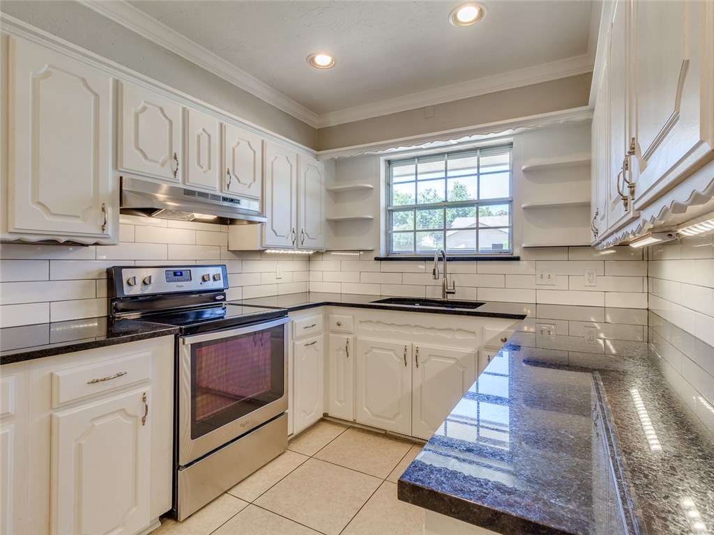 4616 NW 33rd Dr Oklahoma City, OK 73122