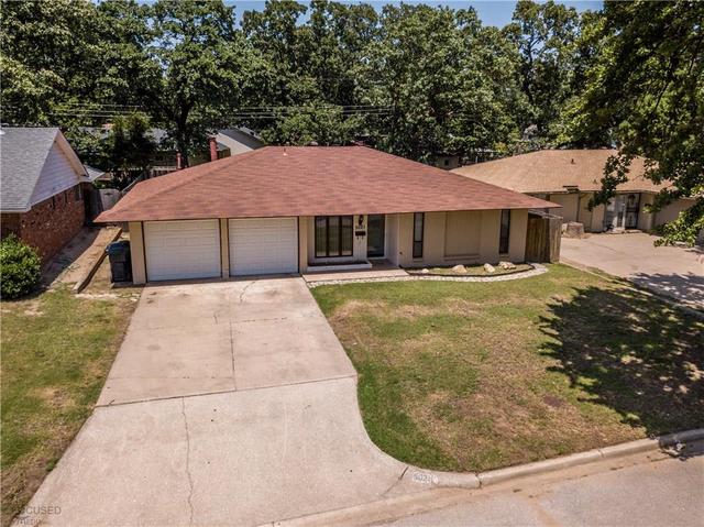 2700 N Redmond Ave