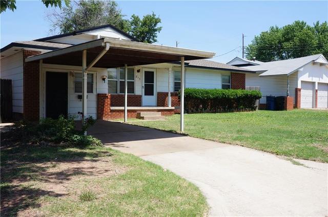 112 W Marshall Dr