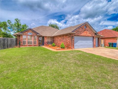 2401 Windsong Dr