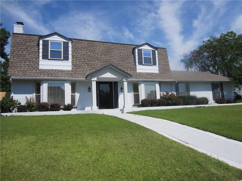 13228 Saint Andrews Dr
