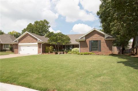 13228 Saint Andrews Dr