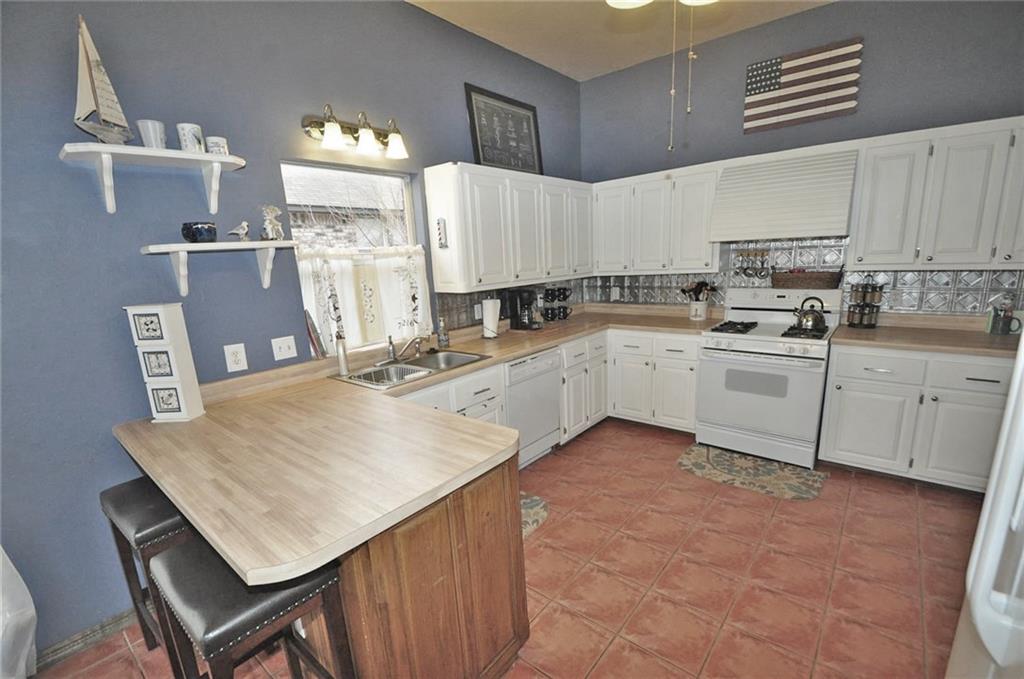 8101 Jason Dr