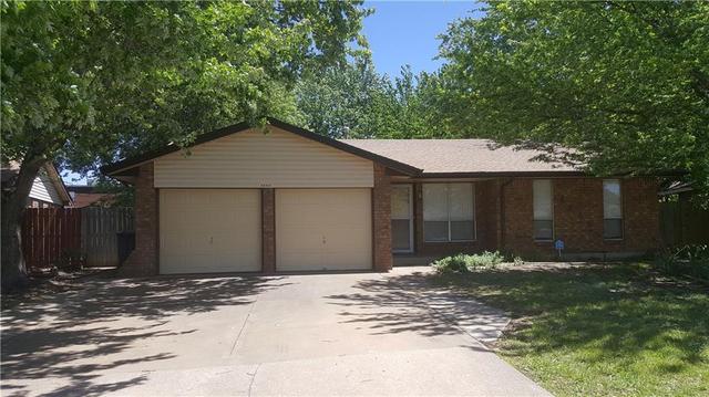 4605 SE 48th