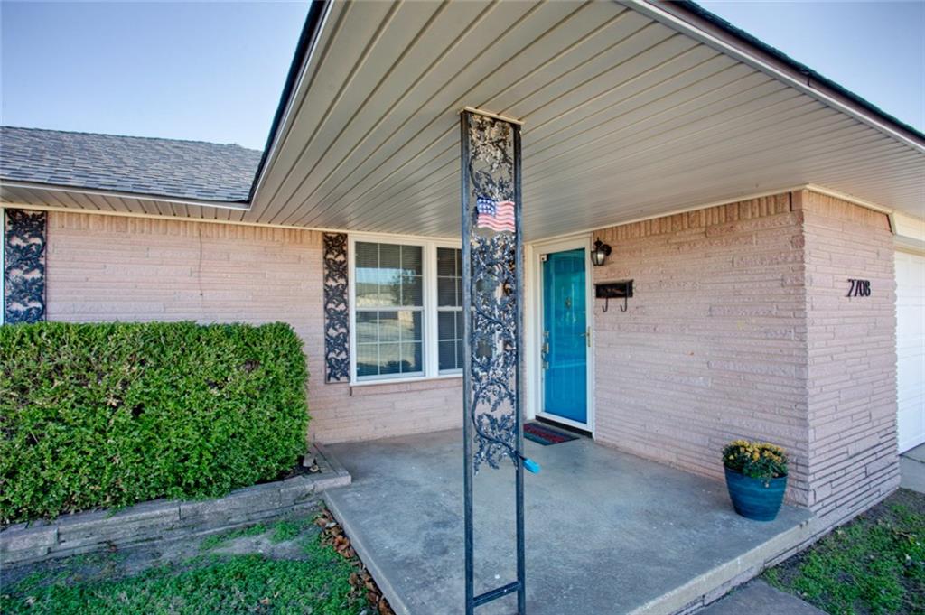 2708 SW 75th