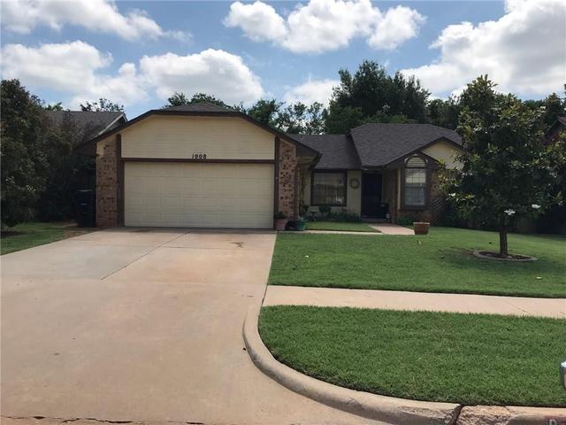 1001 E East Hills Dr