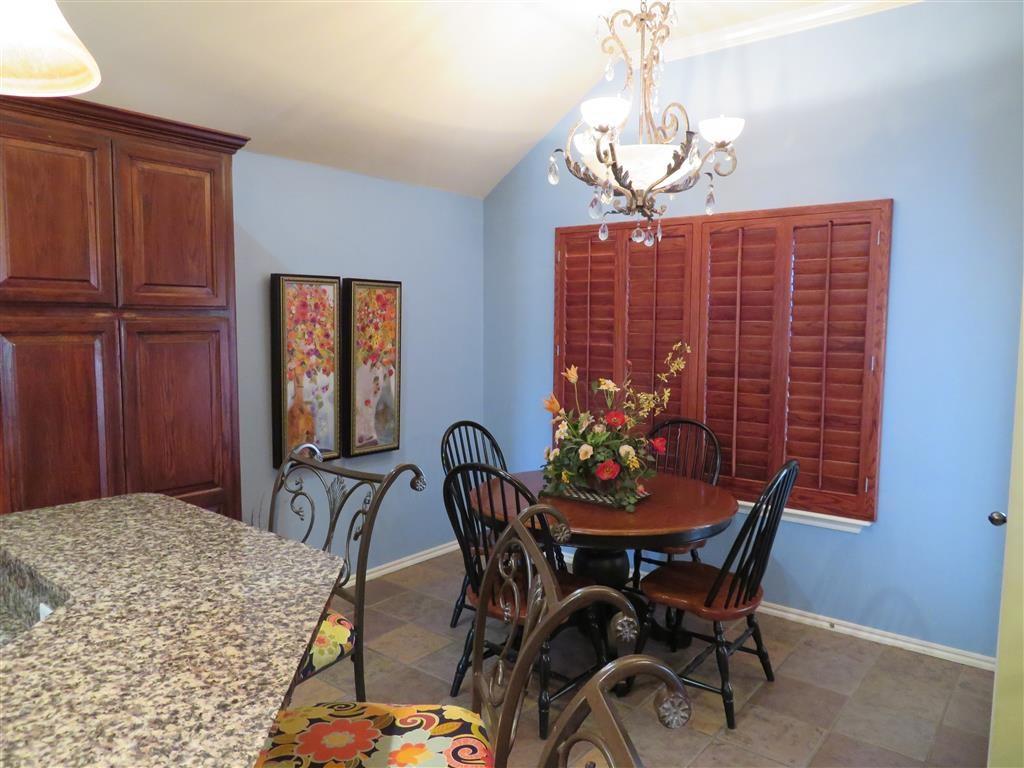 38 Crestwood Ter