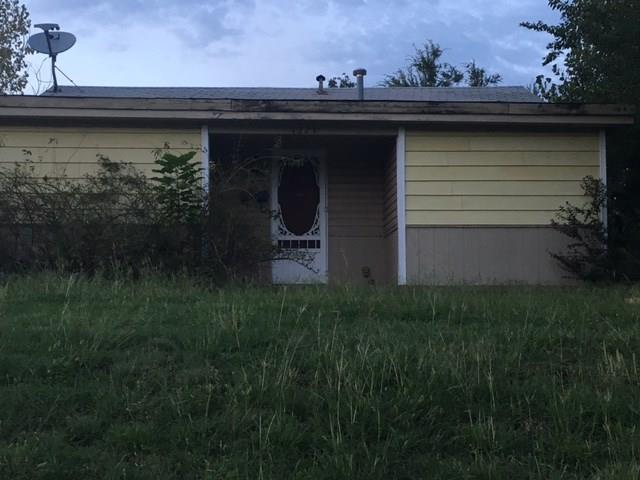 1221 W A