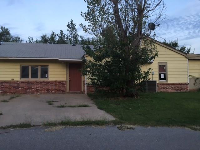 1221 W A