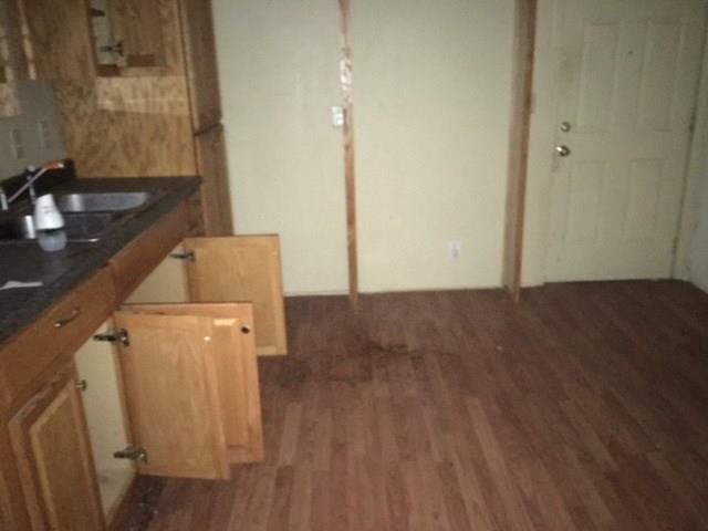 1221 W A