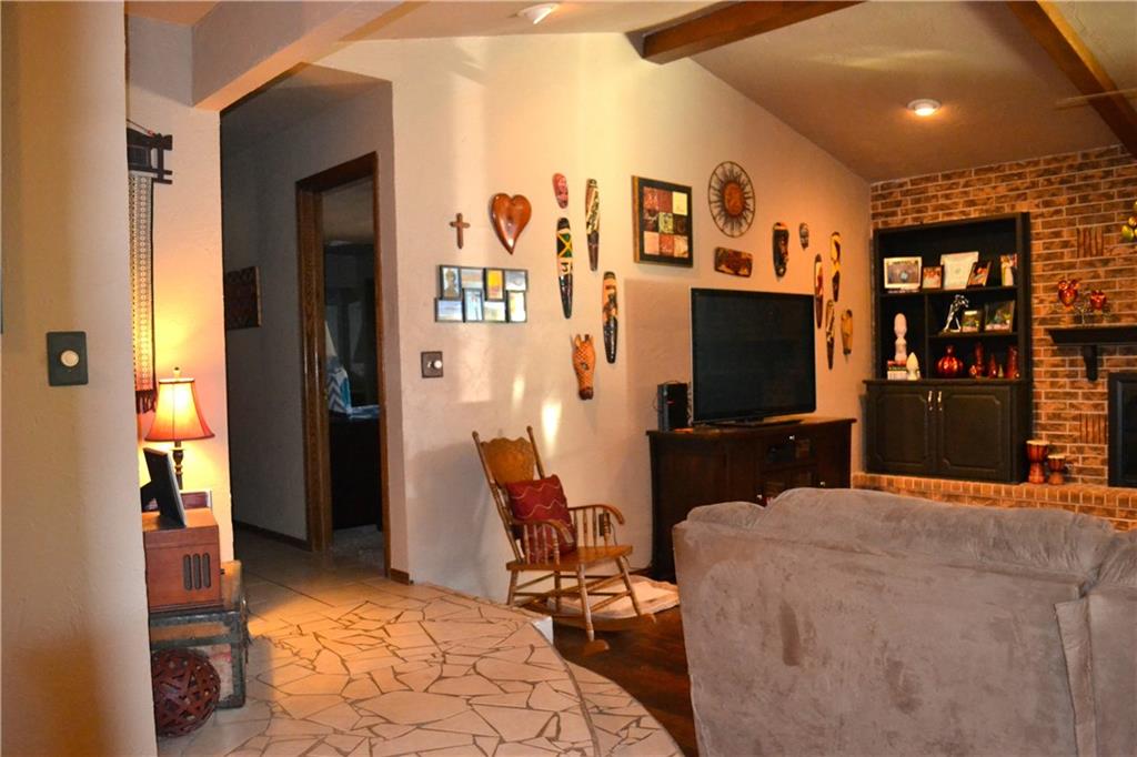 1306 Walters
