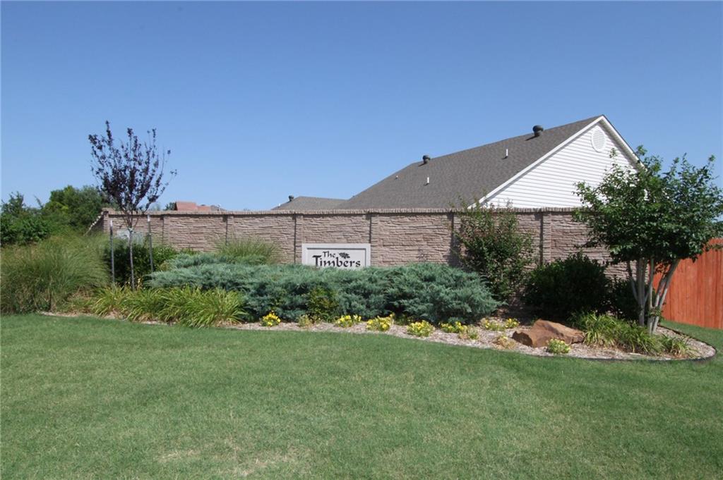 1912 Twisted Oak Ct