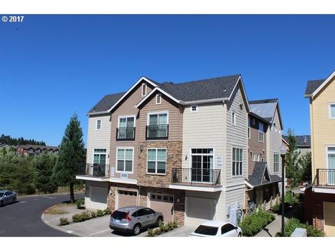 18642 NW Cedar Falls Loop
