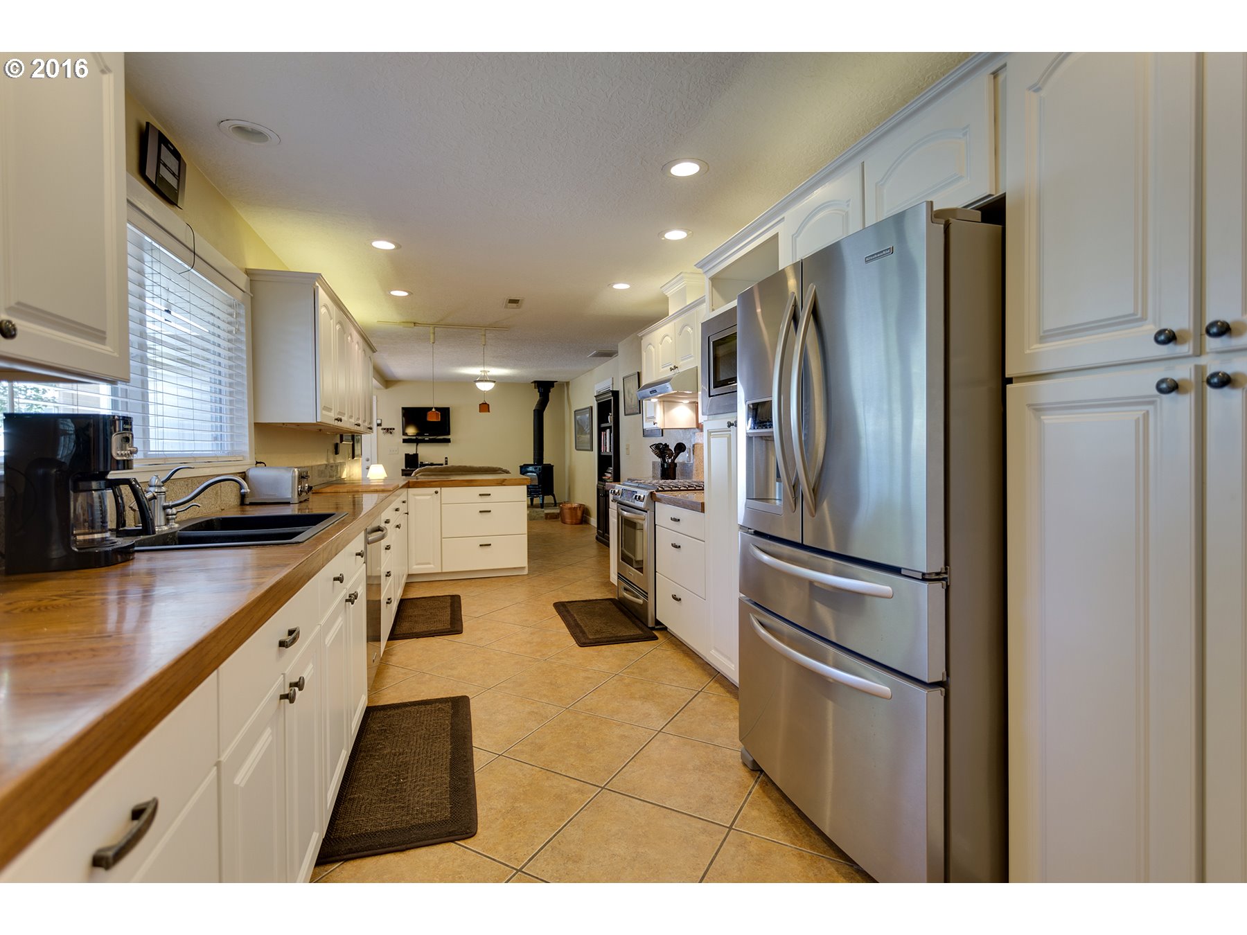 For Sale: 24910 S Dianne Dr Beavercreek, OR 97004